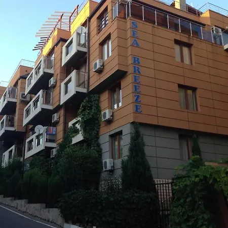 Apartment Sea Breeze